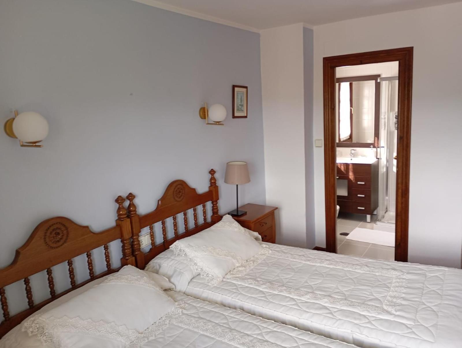 Montanes Hotel Сантилана дел Мар Екстериор снимка